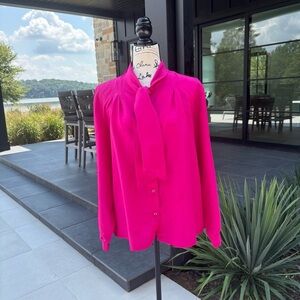 Vintage Lucky Me Bow Blouse ✨